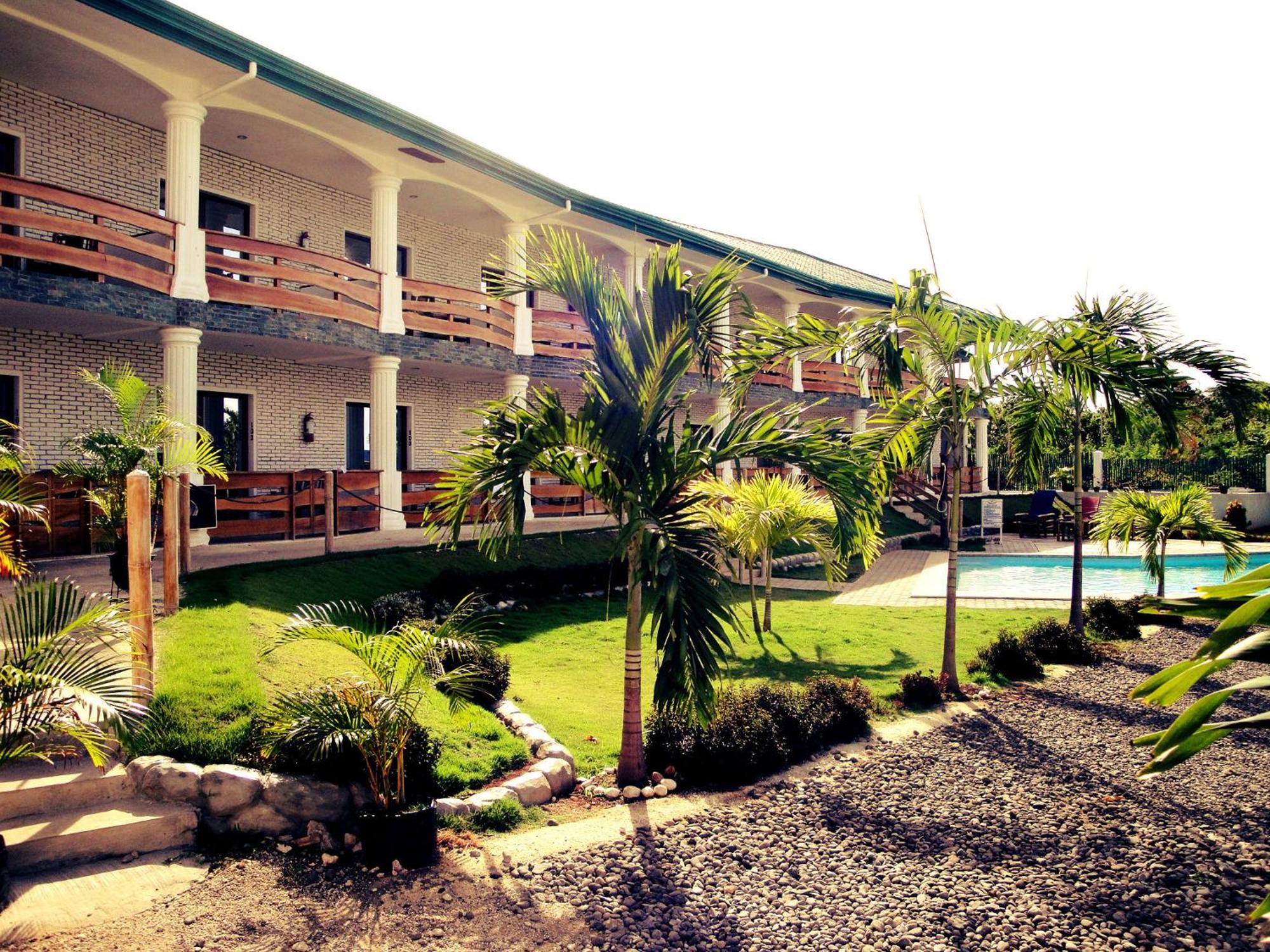 Harmony Hotel 3*
